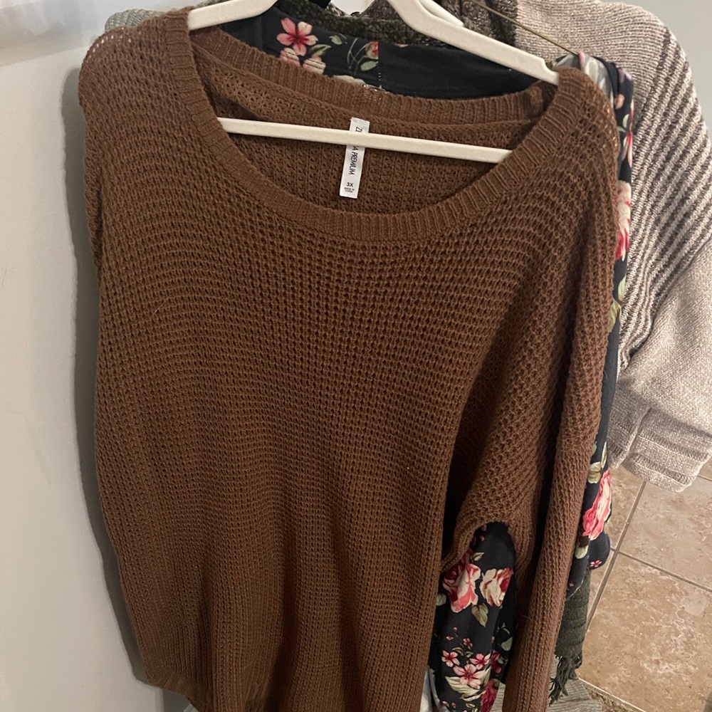 Plus size bundle - Picture 3 of 7